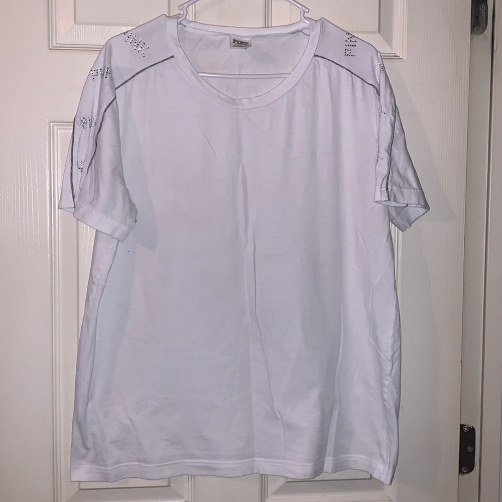 ✨VICTORY SECRET (PINK) LADIES SHORT SLEEVE SHIRT ✨